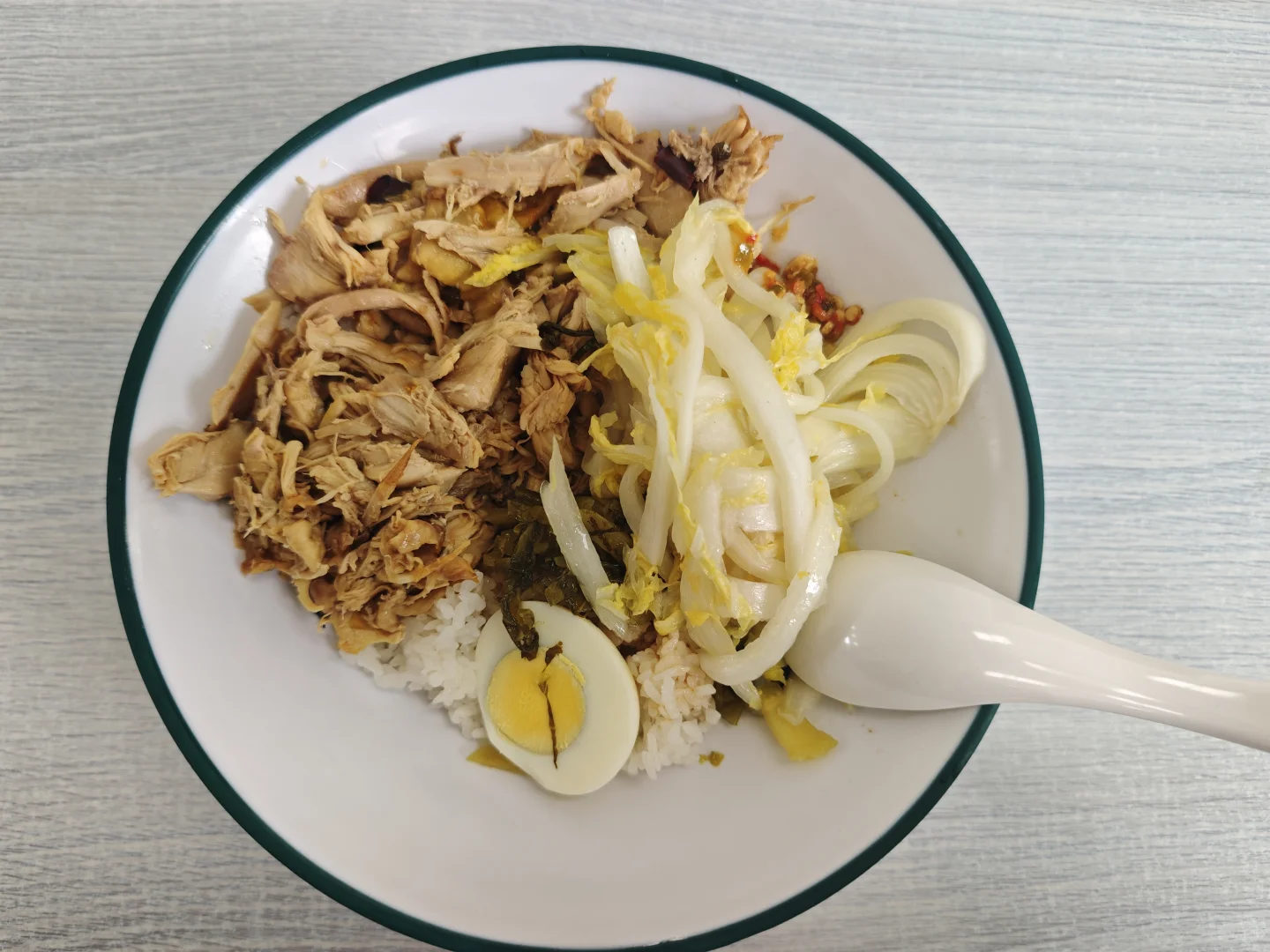 椒麻鸡丝拌饭的来源实拍