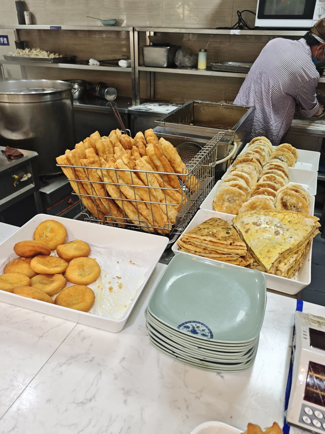 鸡蛋饼的来源实拍